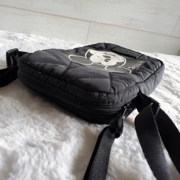 Vera Bradley Cellphone Crossbody Bag Black Read Description - Picture 3 of 6